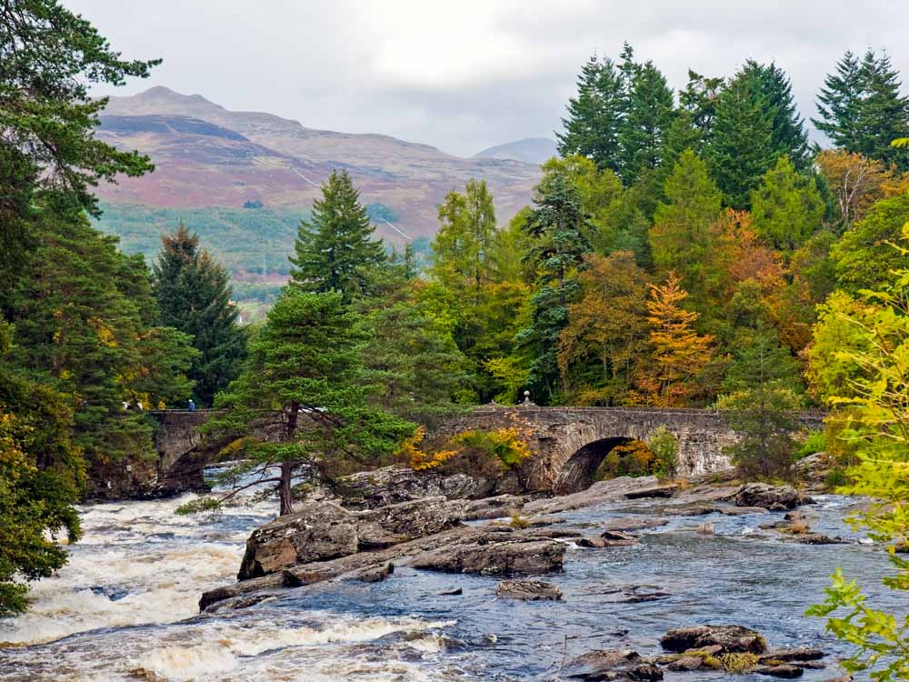 3-Falls-of-Dochart-Killin.jpg