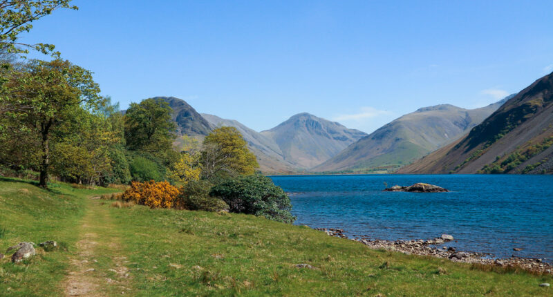 The path between Nether Wasdale and Buttermere