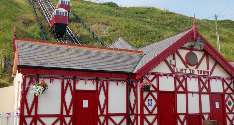 Saltburn Cliff Lift (credit - Sine Birkedal Nielsen)