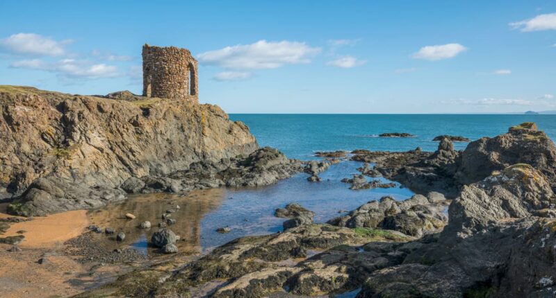 Lady's Tower on the east side of Elie Ness