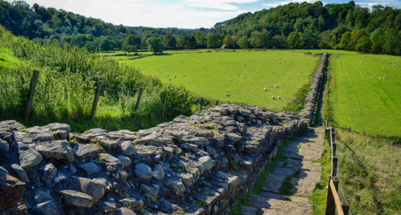 Long stretch of Hadrian's Wall