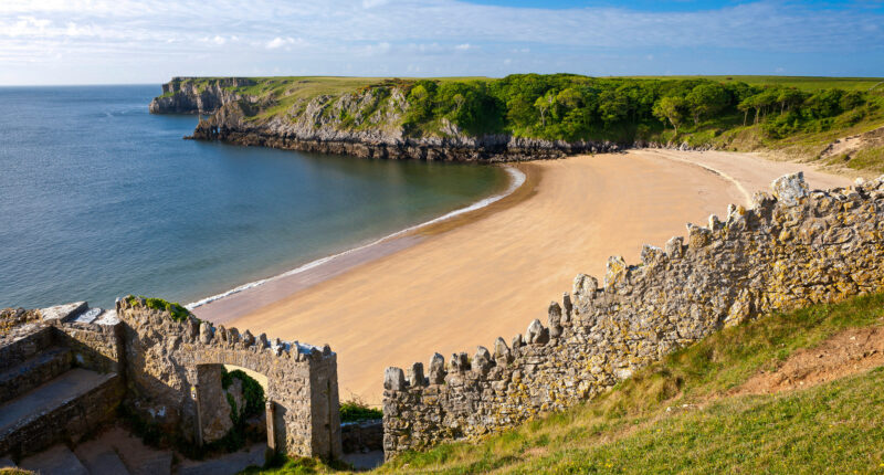 Barafundle Beach on the Pembrokeshire Coastal Path