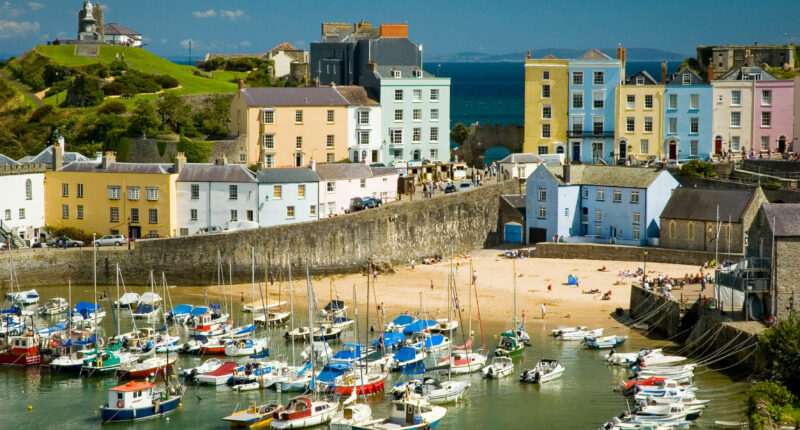 Tenby harbour