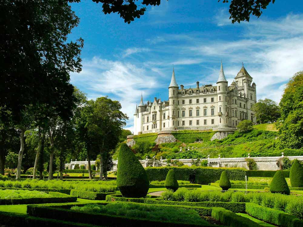 8.-Dunrobin-Castle-Golspie.jpg