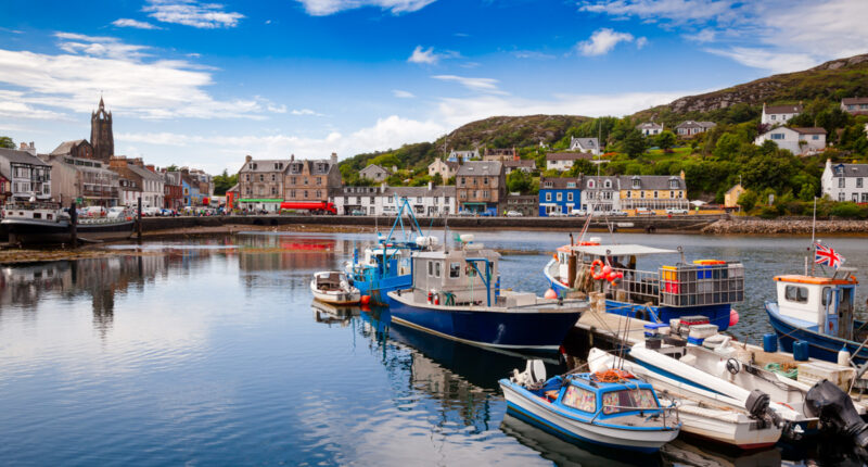 Tarbert Harbour