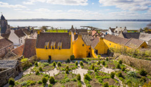 Culross - filming location for the fictional village of Crainsmuir