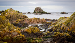 Winter coastal walk from Cullen to Bow Fiddle Rock