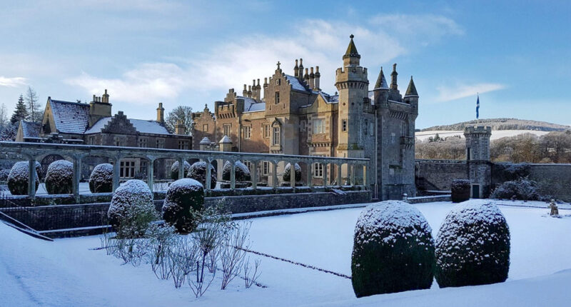 Abbotsford House in the snow