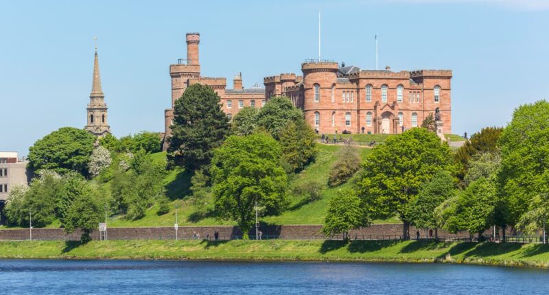 Inverness Castle (credit - Kenny Lam, VisitScotland)
