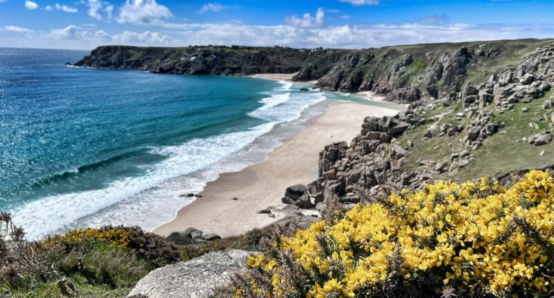 Cornish coast between Penzance and Padstow