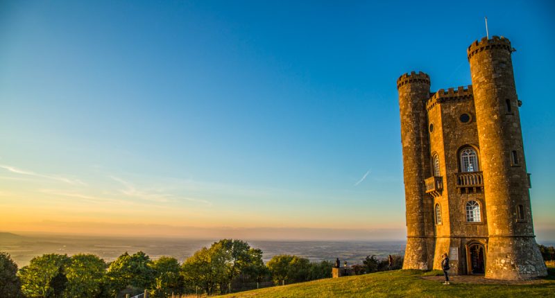 Sunset over Broadway Tower